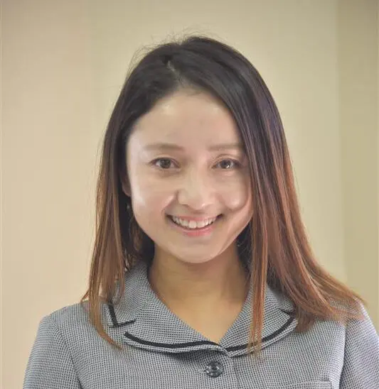 経理 吉本　明子